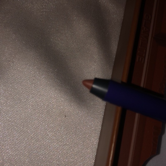 Glamlite x Willy Wonka 3PC Lip Kit Liner Lipstick & Lipgloss + Golden Ticket NIB - Picture 12 of 16